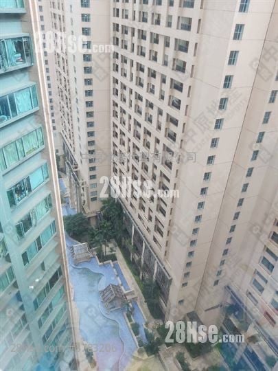 Rambler Crest Sell 2 Bedrooms , 1 Bathroom 451 ft²