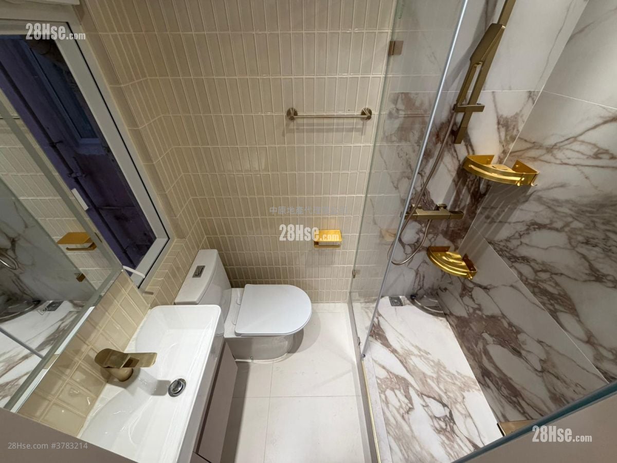 Tsuen Wan Centre Sell 1 Bedroom , 1 Bathroom 329 ft²