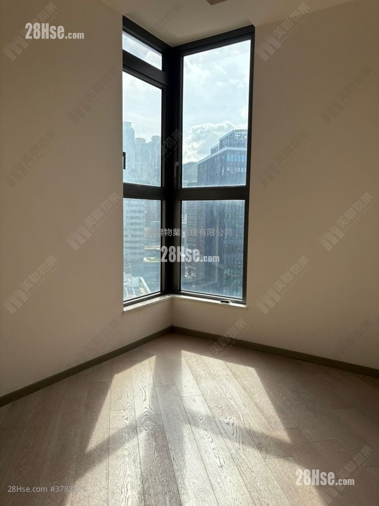 天晋 售盘 2 房 , 1 浴室 530 平方尺