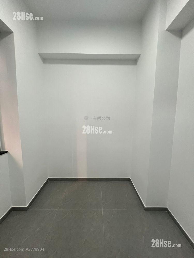 康侨大厦 租盘 1 房 , 1 浴室 170 平方尺