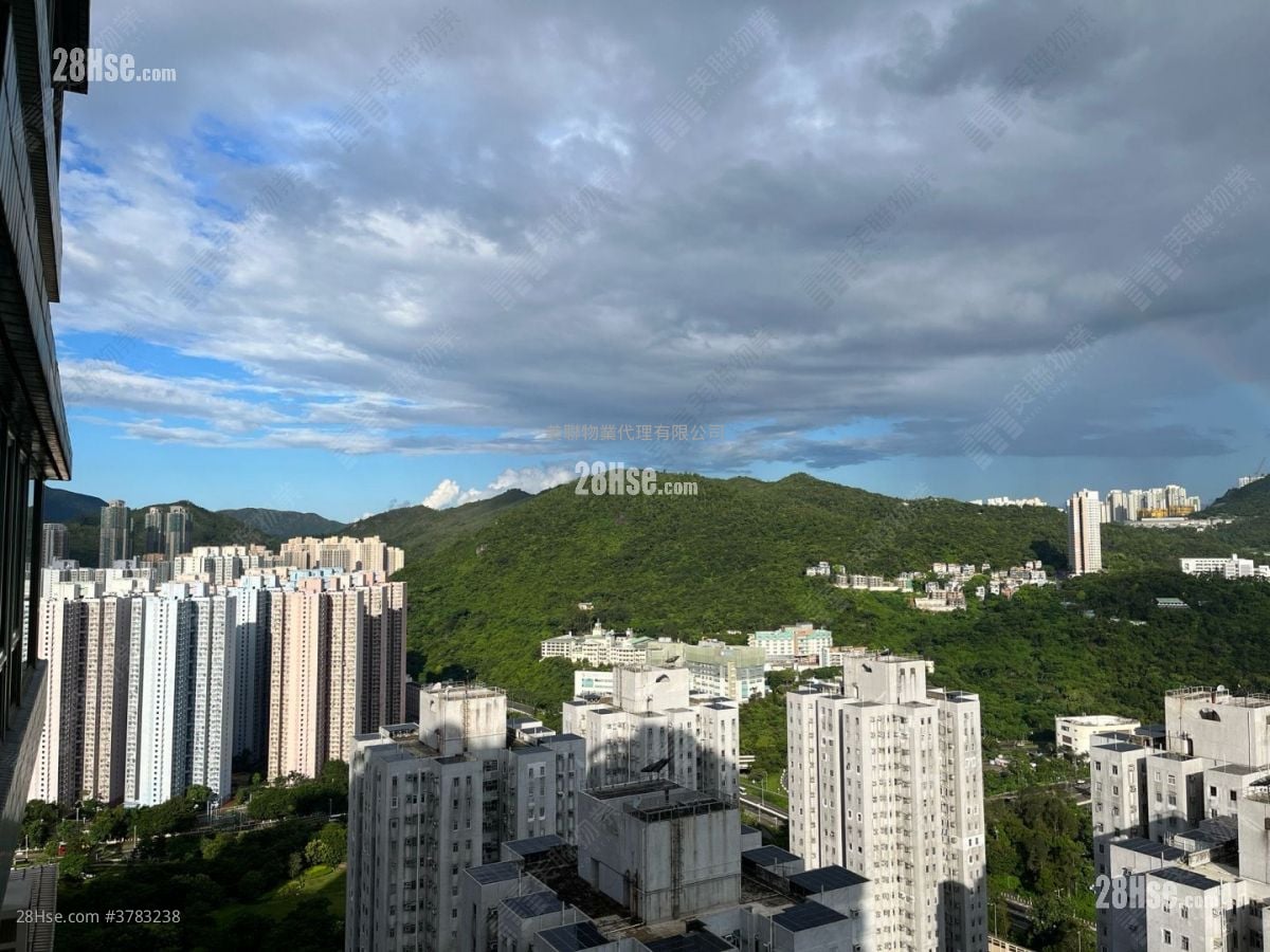 蔚蓝湾畔 售盘 3 房 , 2 浴室 667 平方尺