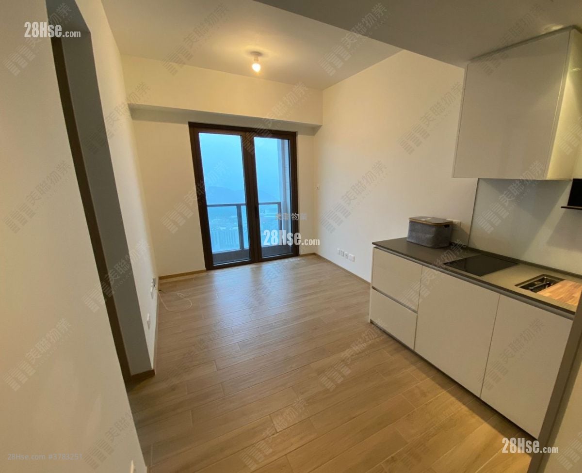 Lp6 Sell 2 Bedrooms 422 ft²