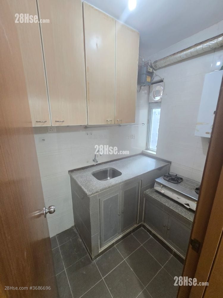 健威花园 售盘 2 房 , 1 浴室 446 平方尺