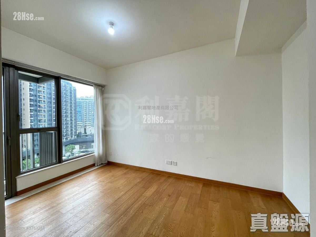 海翩滙 售盘 3 房 773 平方尺