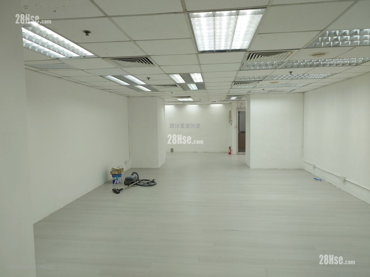 Capital Trade Centre Rental 891 ft²