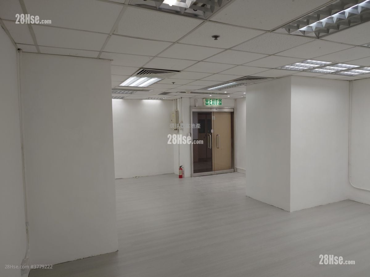 Capital Trade Centre Rental 891 ft²