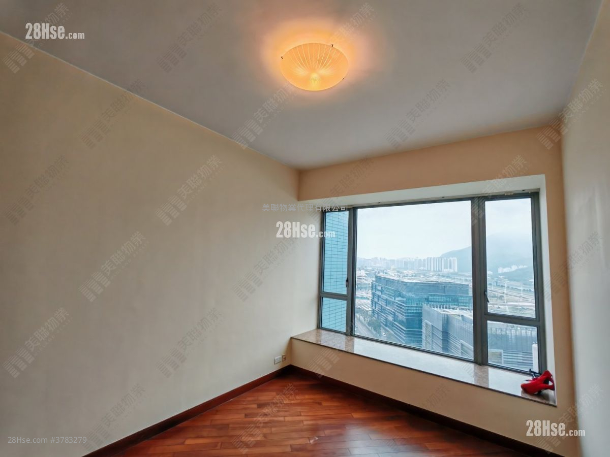 The Palazzo Sell 4 Bedrooms , 4 Bathrooms 1,444 ft²