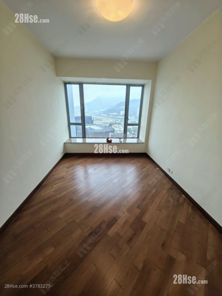 The Palazzo Sell 4 Bedrooms , 4 Bathrooms 1,444 ft²