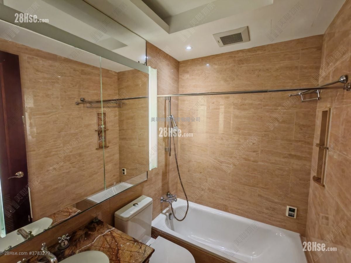 The Palazzo Sell 4 Bedrooms , 4 Bathrooms 1,444 ft²