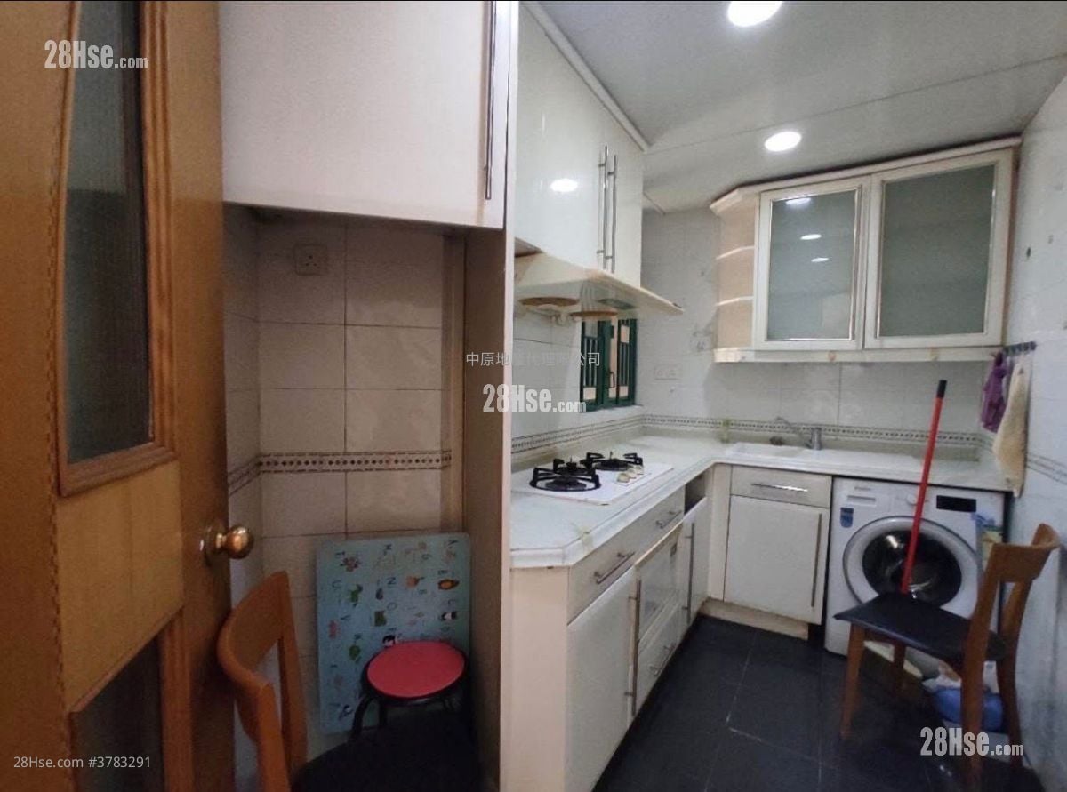 Nerine Cove Sell 2 Bedrooms 524 ft²