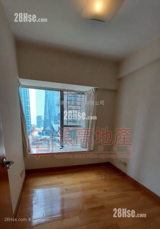 The Waterfront Rental 3 Bedrooms , 1 Bathroom 794 ft²