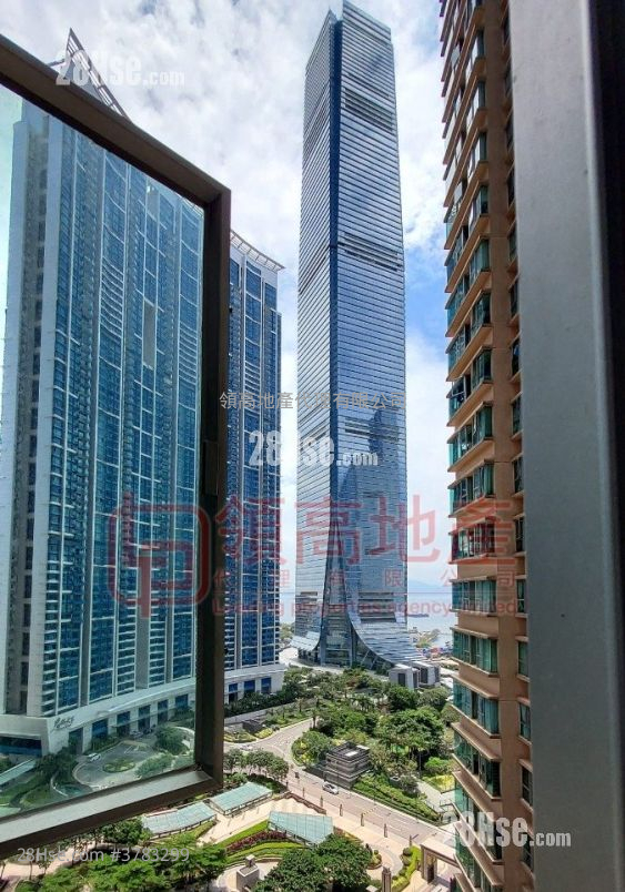 The Waterfront Rental 3 Bedrooms , 1 Bathroom 794 ft²