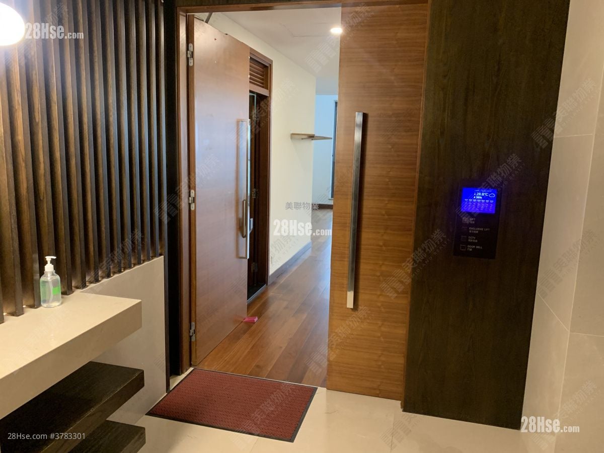 皇璧 售盘 4 房 , 5+ 浴室 2,561 平方尺