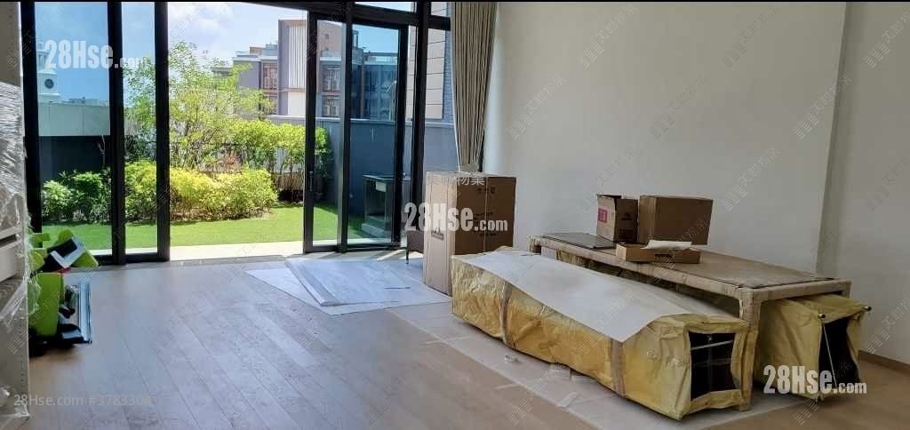 The Bloomsway Rental 4 Bedrooms , 5+ Bathrooms 2,542 ft²