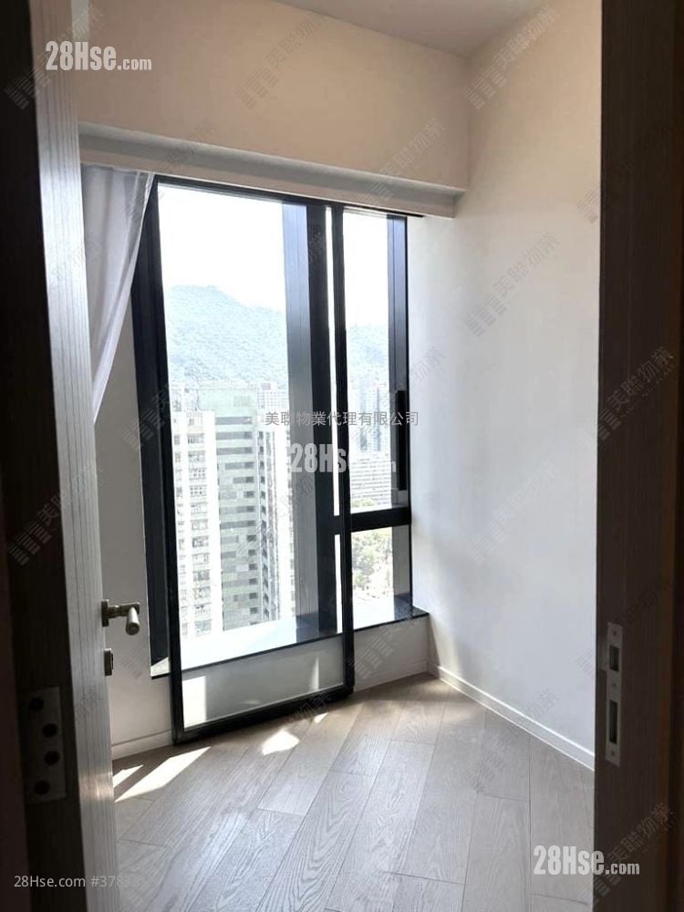 柏傲庄 售盘 2 房 634 平方尺