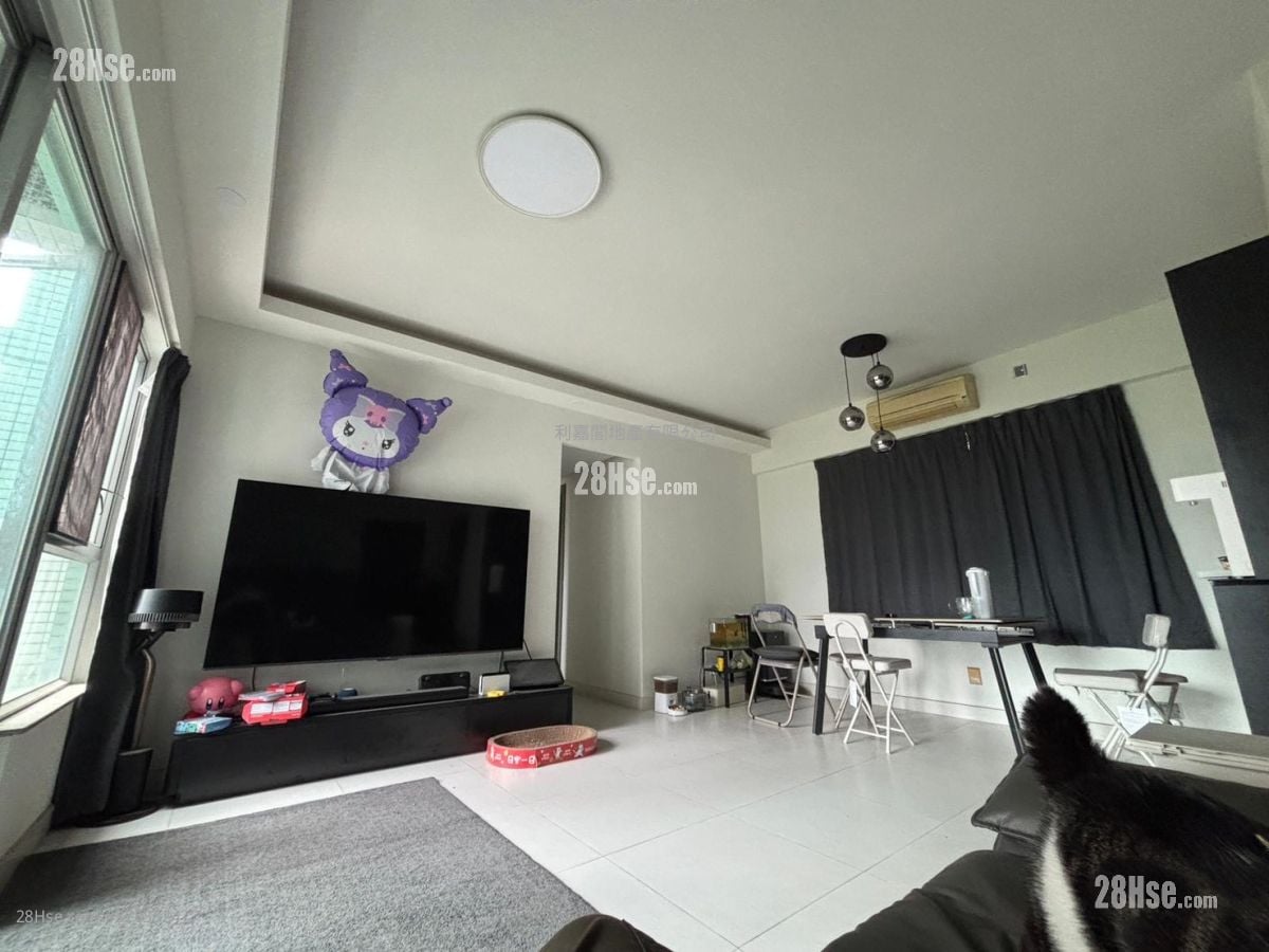 Sereno Verde Sell 4 Bedrooms 798 ft²