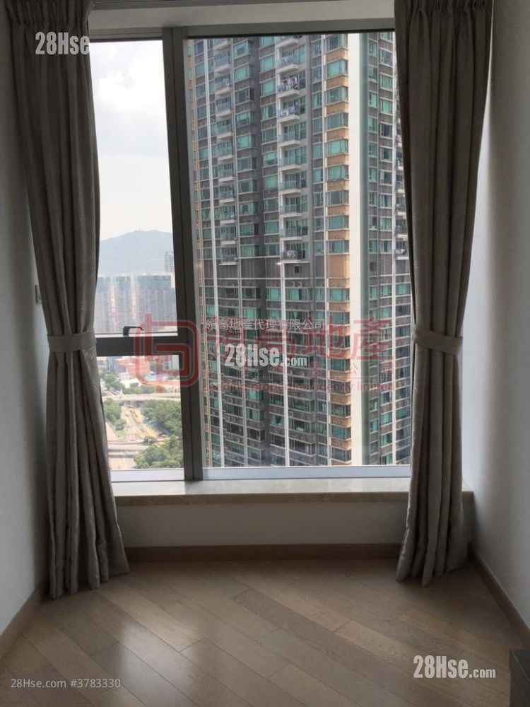 The Cullinan Sell 2 Bedrooms , 2 Bathrooms 640 ft²