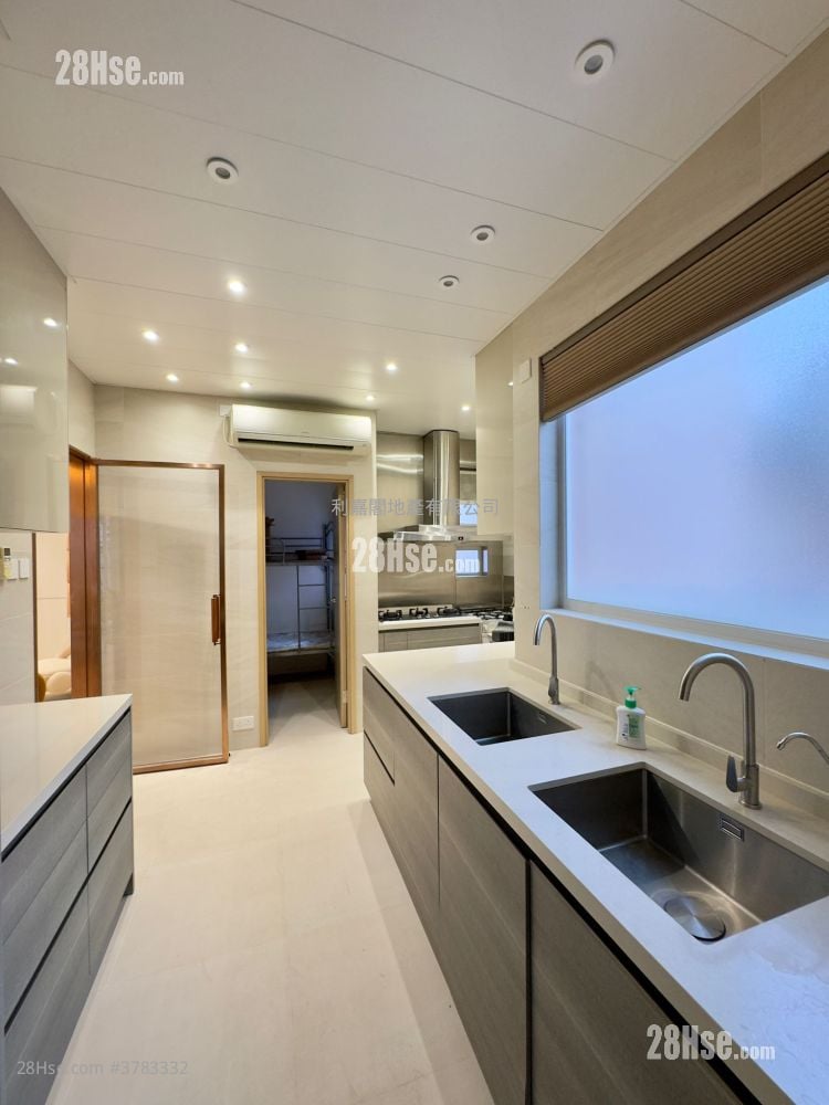 Sau Lai Garden Sell 5+ Bedrooms 2,655 ft²