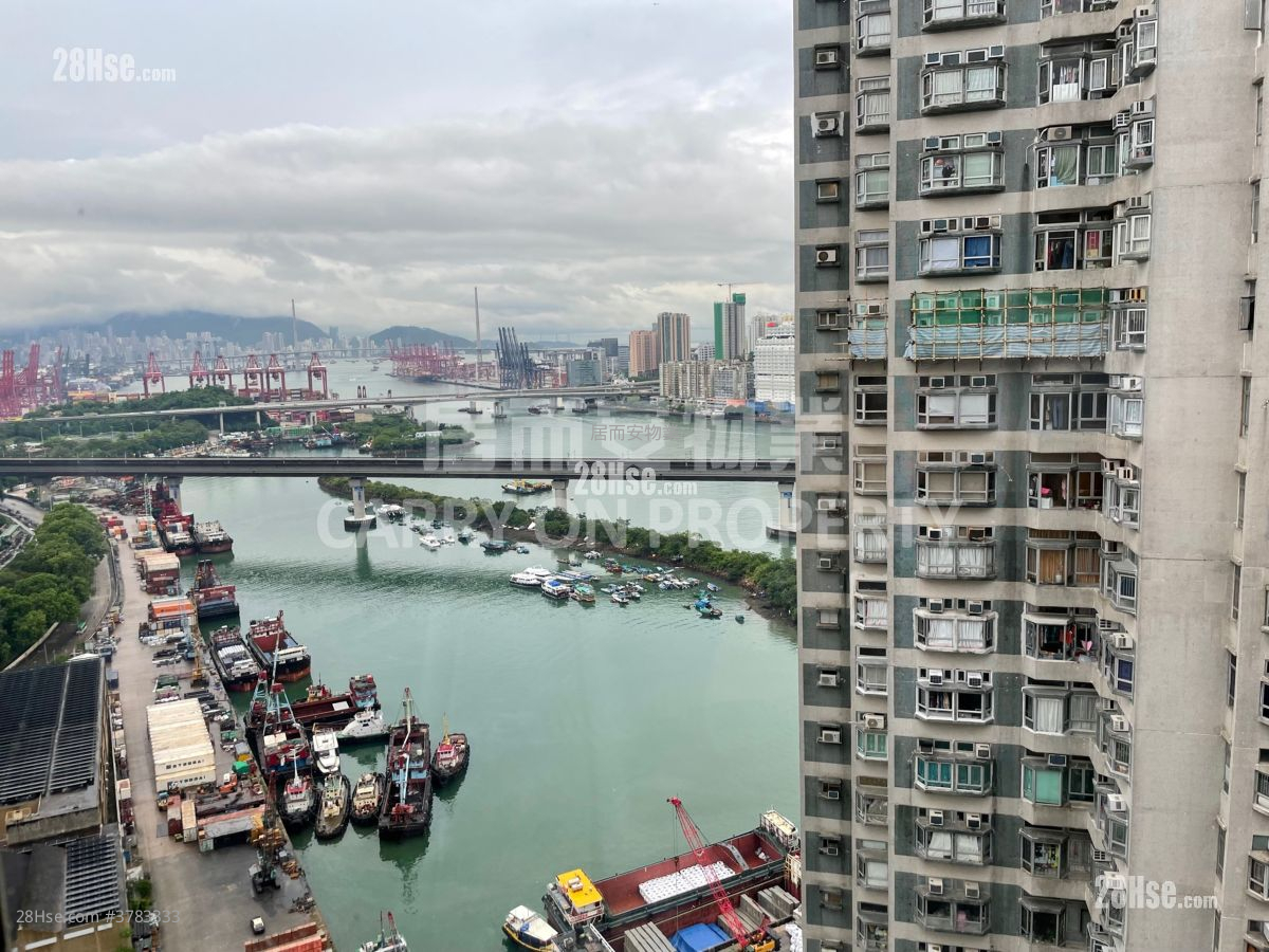 Riviera Gardens Sell 3 Bedrooms , 1 Bathroom 576 ft²