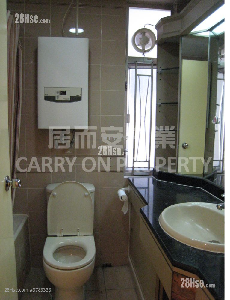 Riviera Gardens Sell 3 Bedrooms , 1 Bathroom 576 ft²