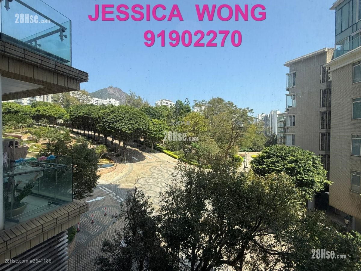 One Beacon Hill Rental 3 Bedrooms , 2 Bathrooms 1,168 ft²