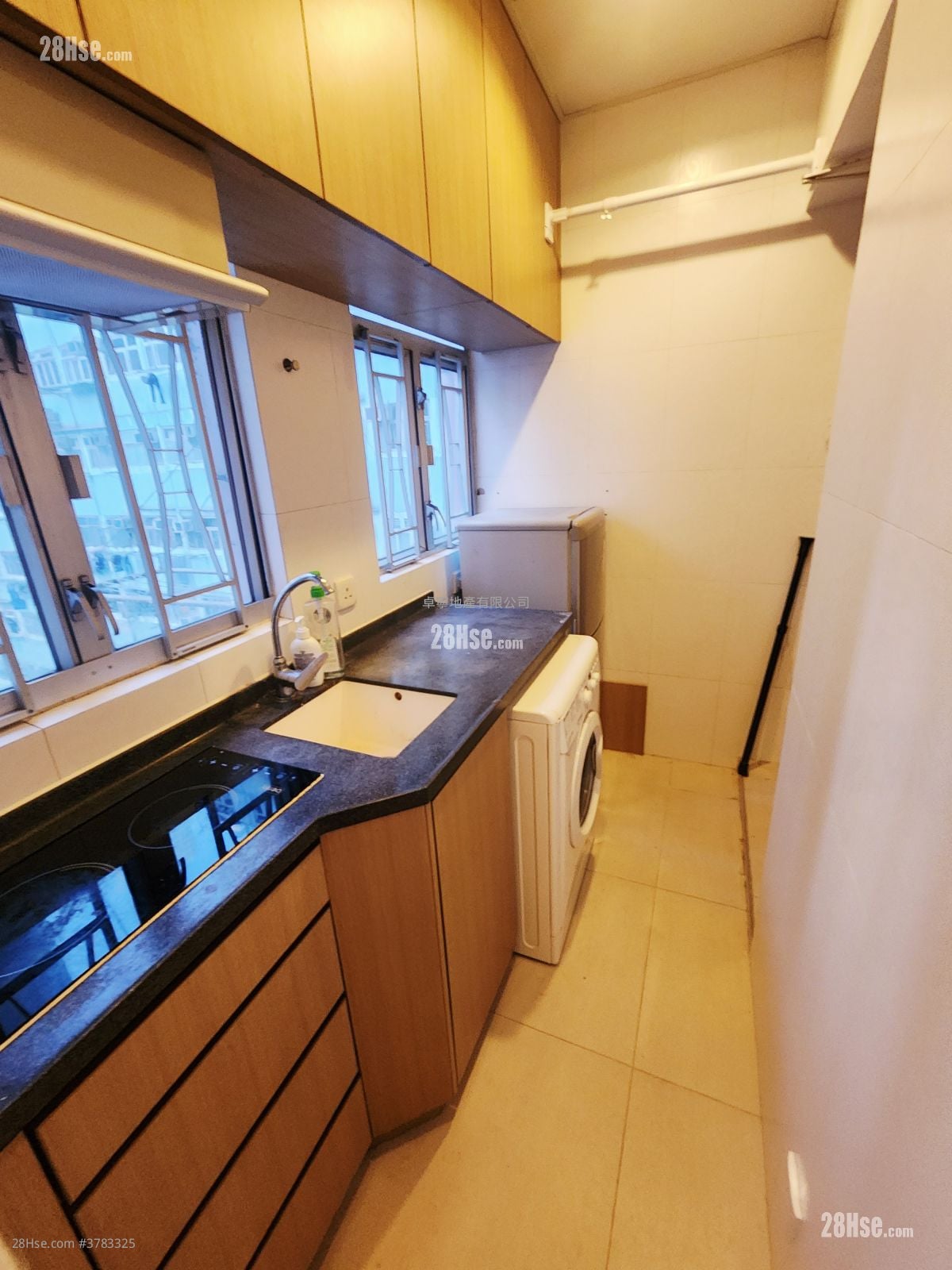 单幢楼房 租盘 229 平方尺