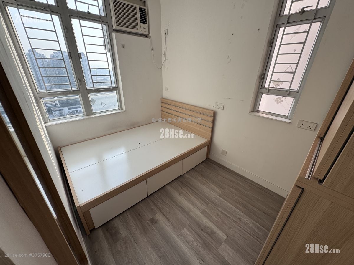 Lai Tsui Court Sell 1 Bedroom , 1 Bathroom 376 ft²