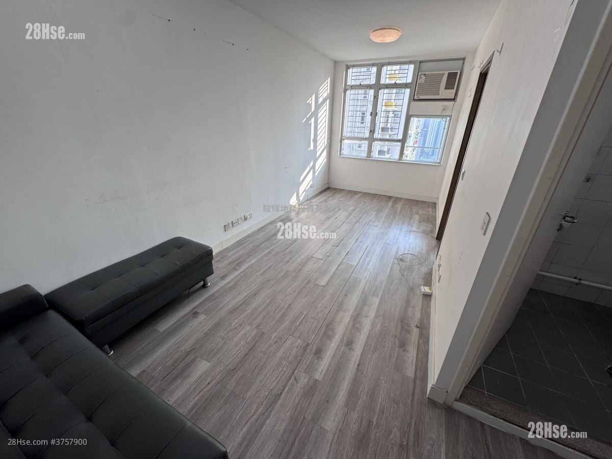 Lai Tsui Court Sell 1 Bedroom , 1 Bathroom 376 ft²
