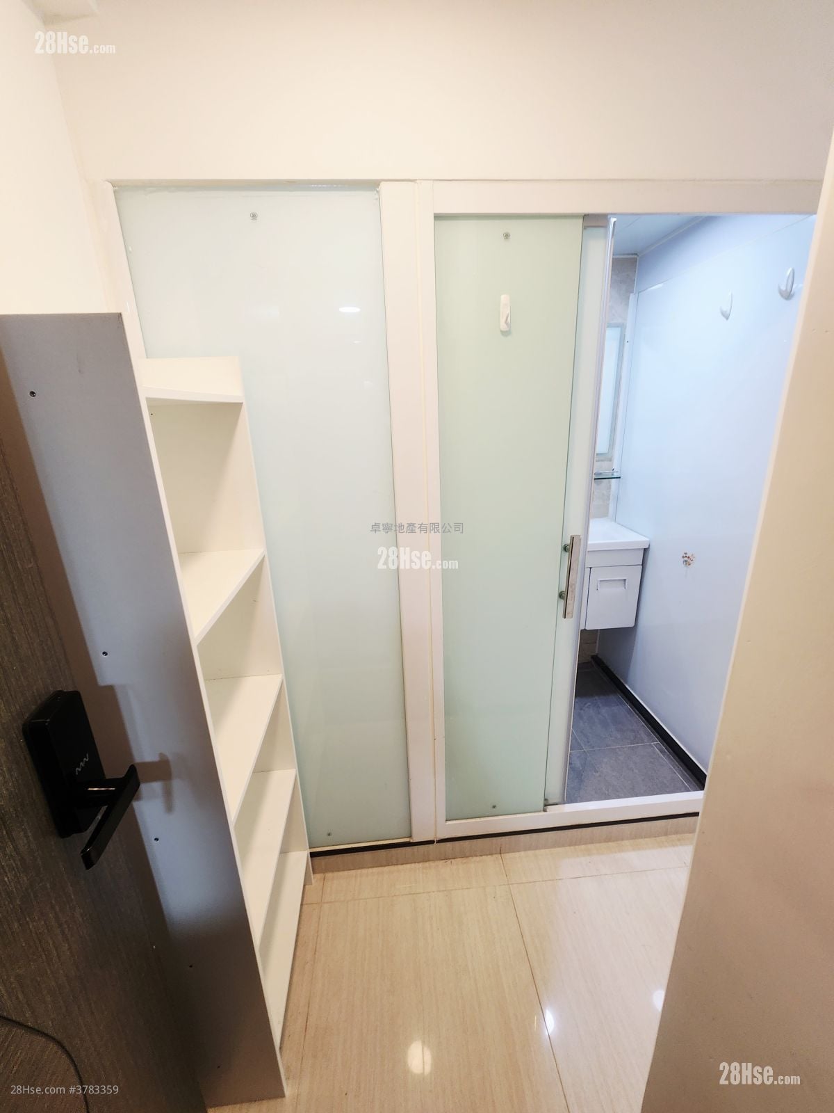 Apartment Rental 170 ft²