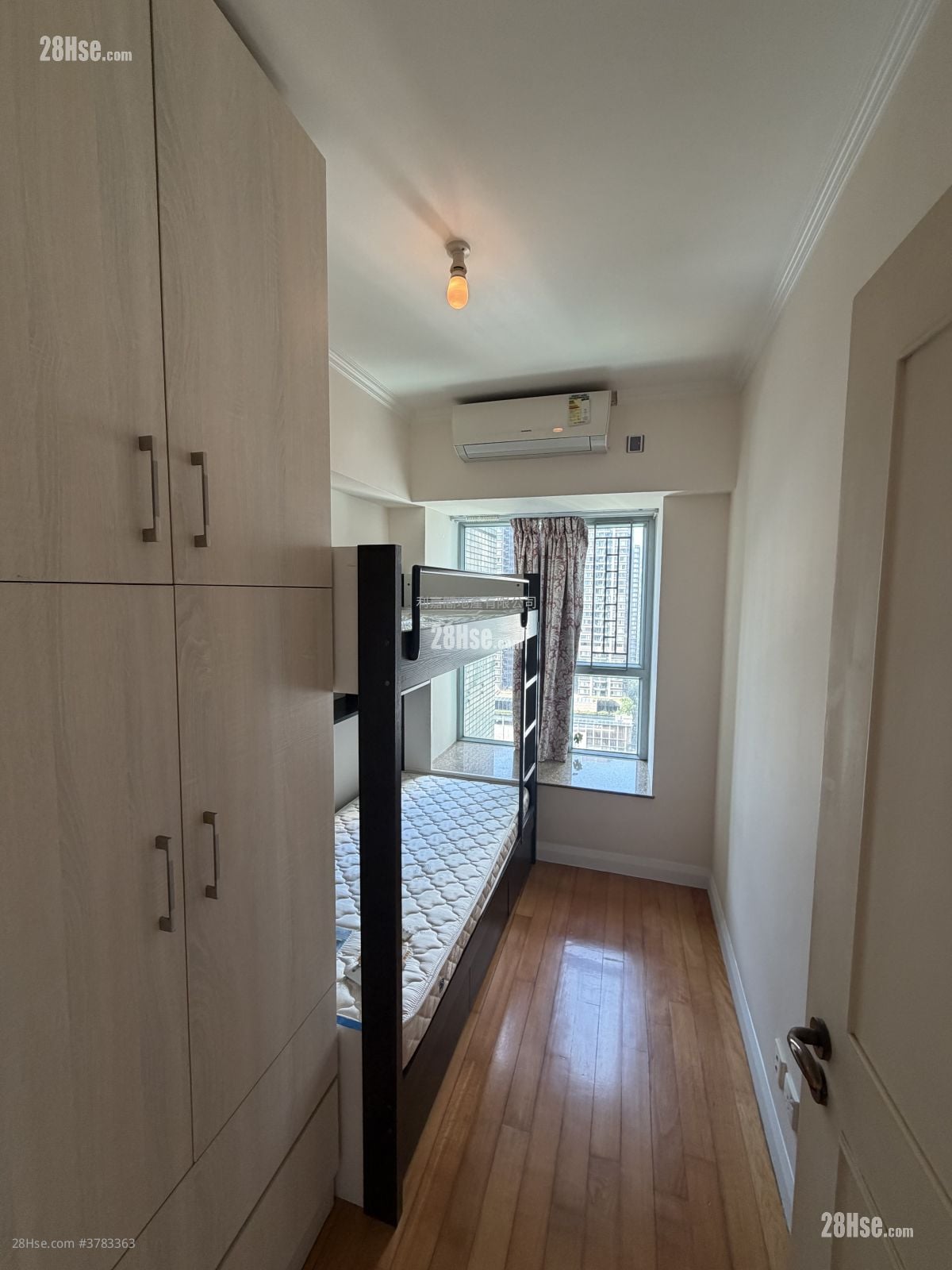 Caribbean Coast Rental 3 Bedrooms , 2 Bathrooms 710 ft²