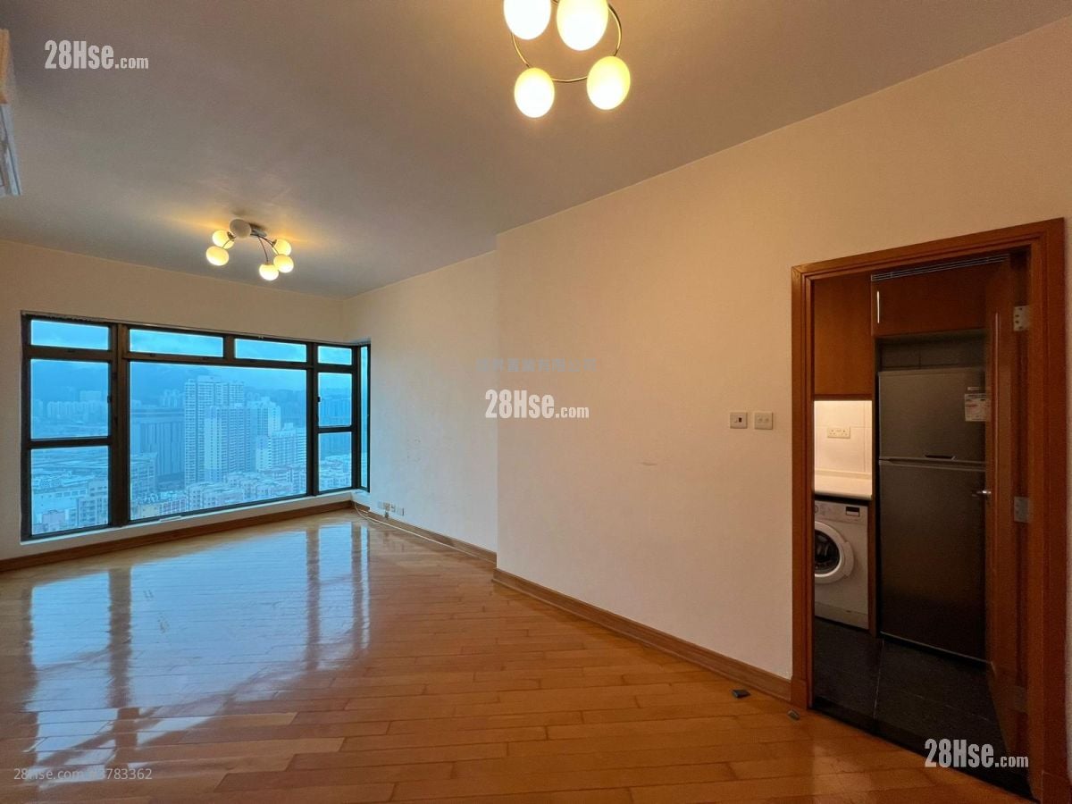 Royal Peninsula Sell 4 Bedrooms , 2 Bathrooms 563 ft²