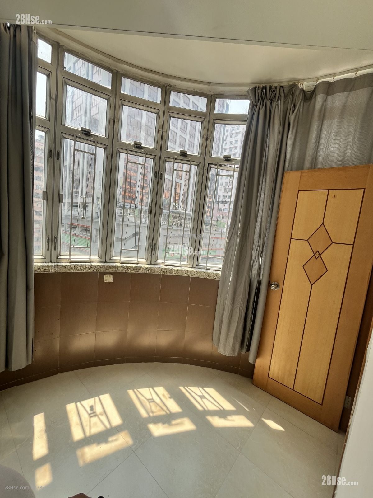 忠利大厦 租盘 1 浴室 150 平方尺