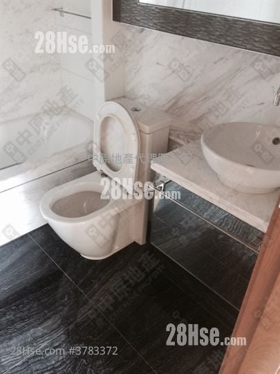 Yoho Midtown Sell 3 Bedrooms 880 ft²