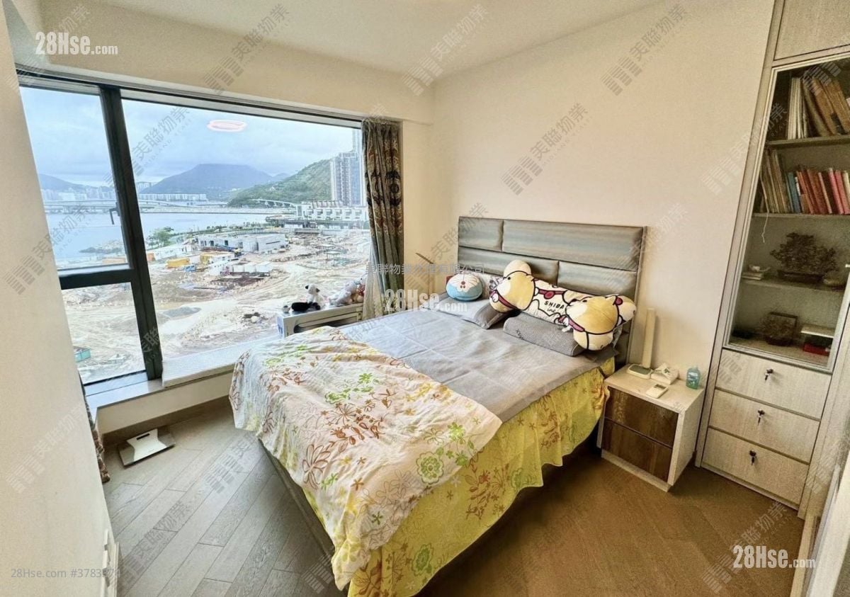 The Wings Sell 4 Bedrooms 977 ft²