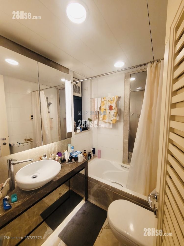 Mont Vert Sell 3 Bedrooms , 2 Bathrooms 750 ft²