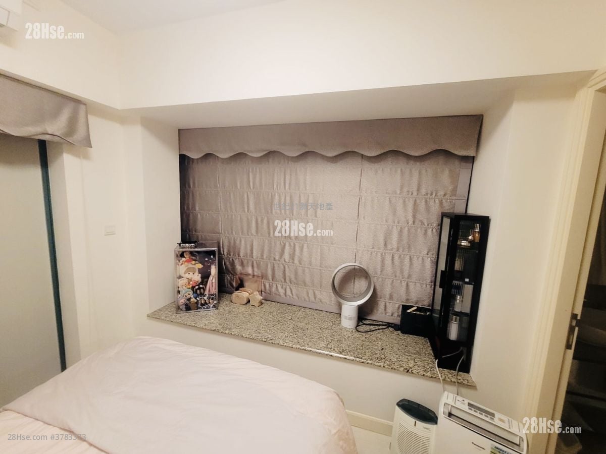 Mont Vert Sell 3 Bedrooms , 2 Bathrooms 750 ft²