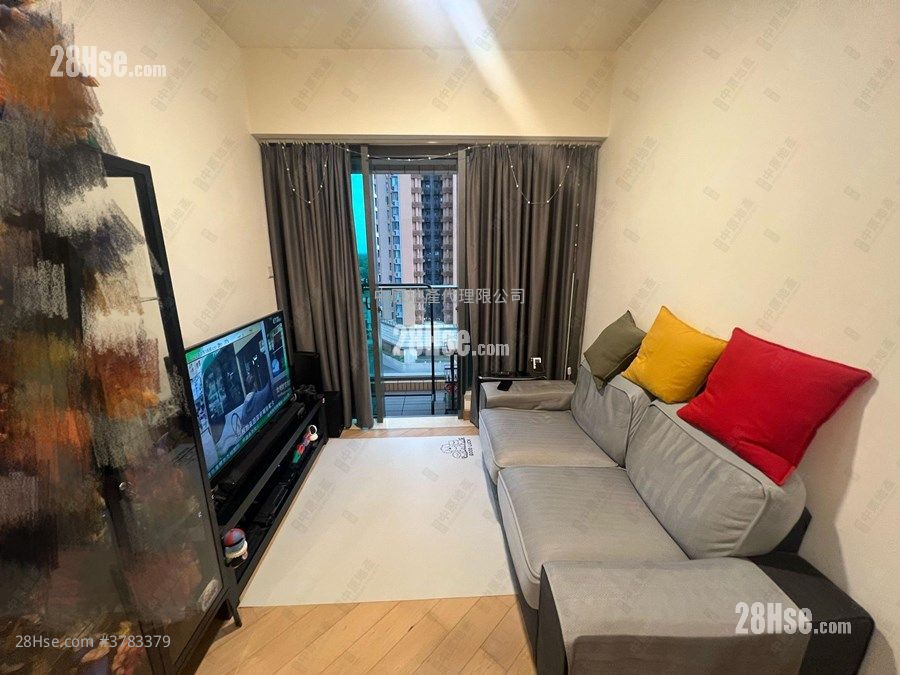 Yoho Midtown Sell 2 Bedrooms 443 ft²