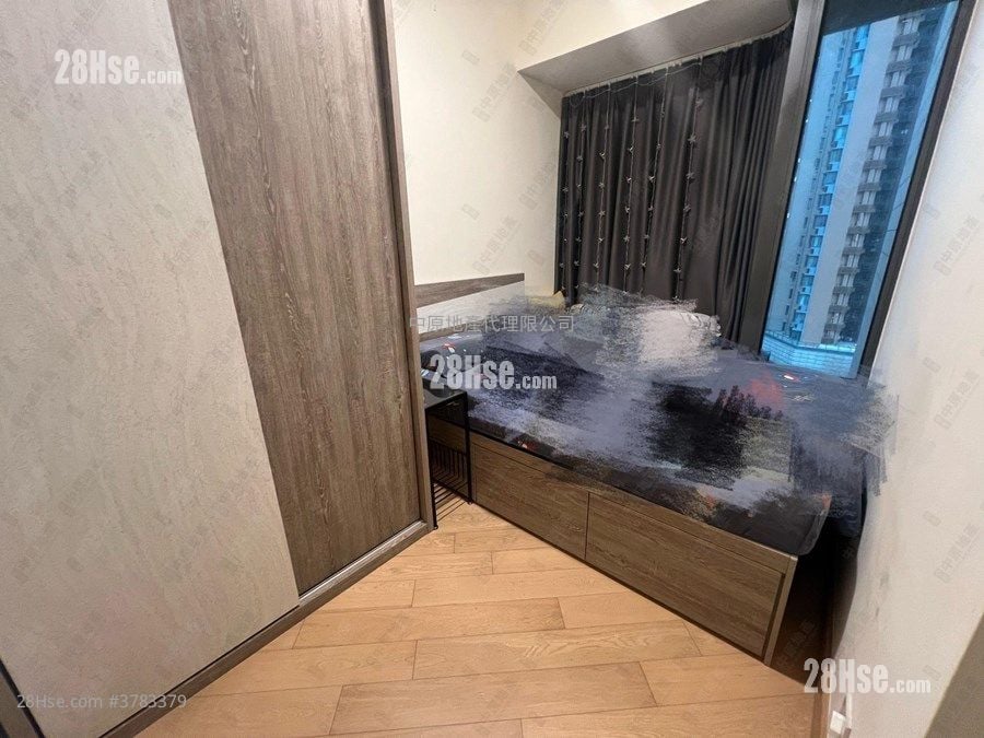 Yoho Midtown Sell 2 Bedrooms 443 ft²