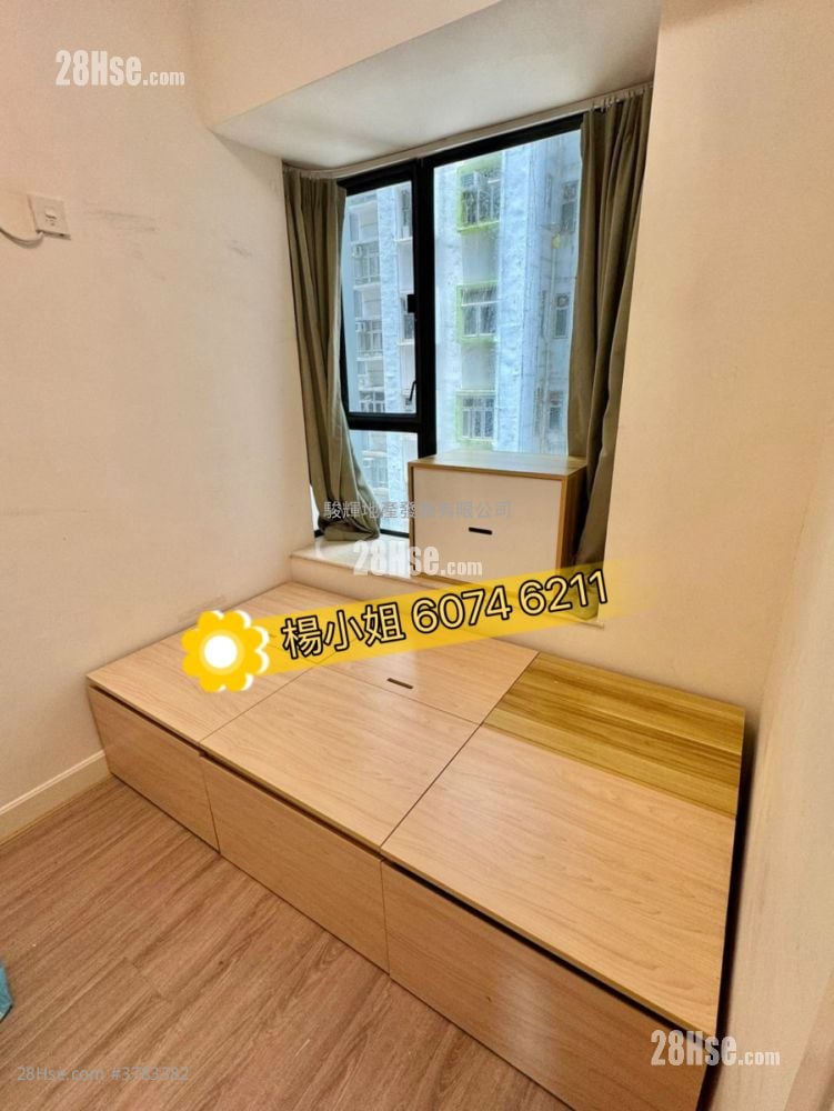 Apartment Sell 2 Bedrooms , 1 Bathroom 307 ft²
