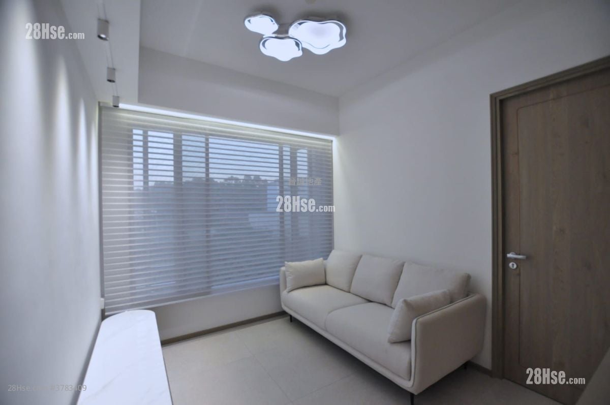 飞扬 租盘 1 房 , 1 浴室 283 平方尺