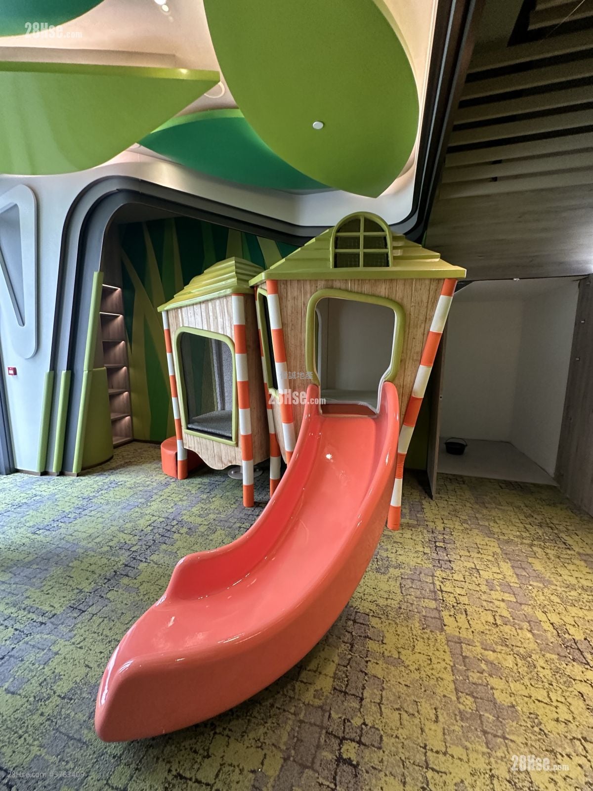 飞扬 租盘 1 房 , 1 浴室 283 平方尺