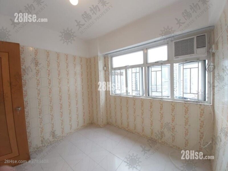 Whampoa Estate Sell 2 Bedrooms 390 ft²