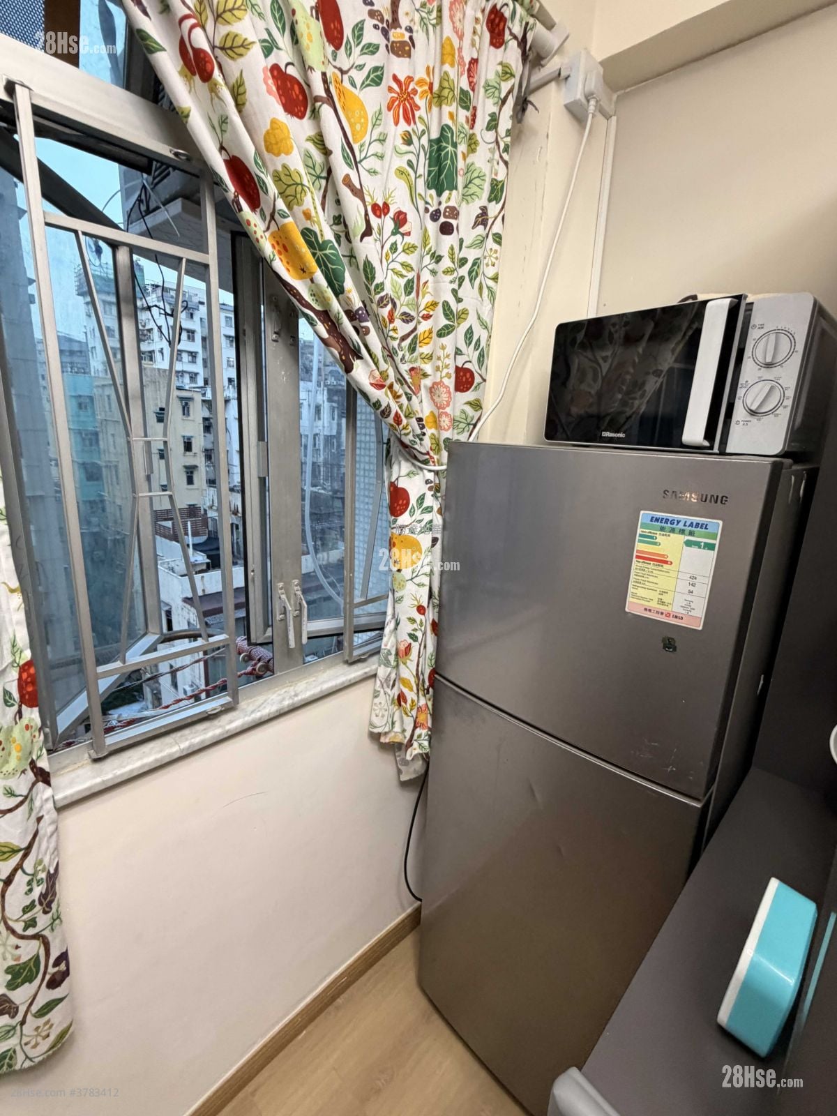 Kam Tong Building Rental Studio , 1 Bathroom 207 ft²