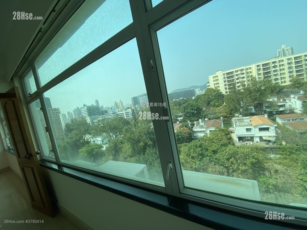 La Belle Mansion Sell 3 Bedrooms , 2 Bathrooms 1,180 ft²