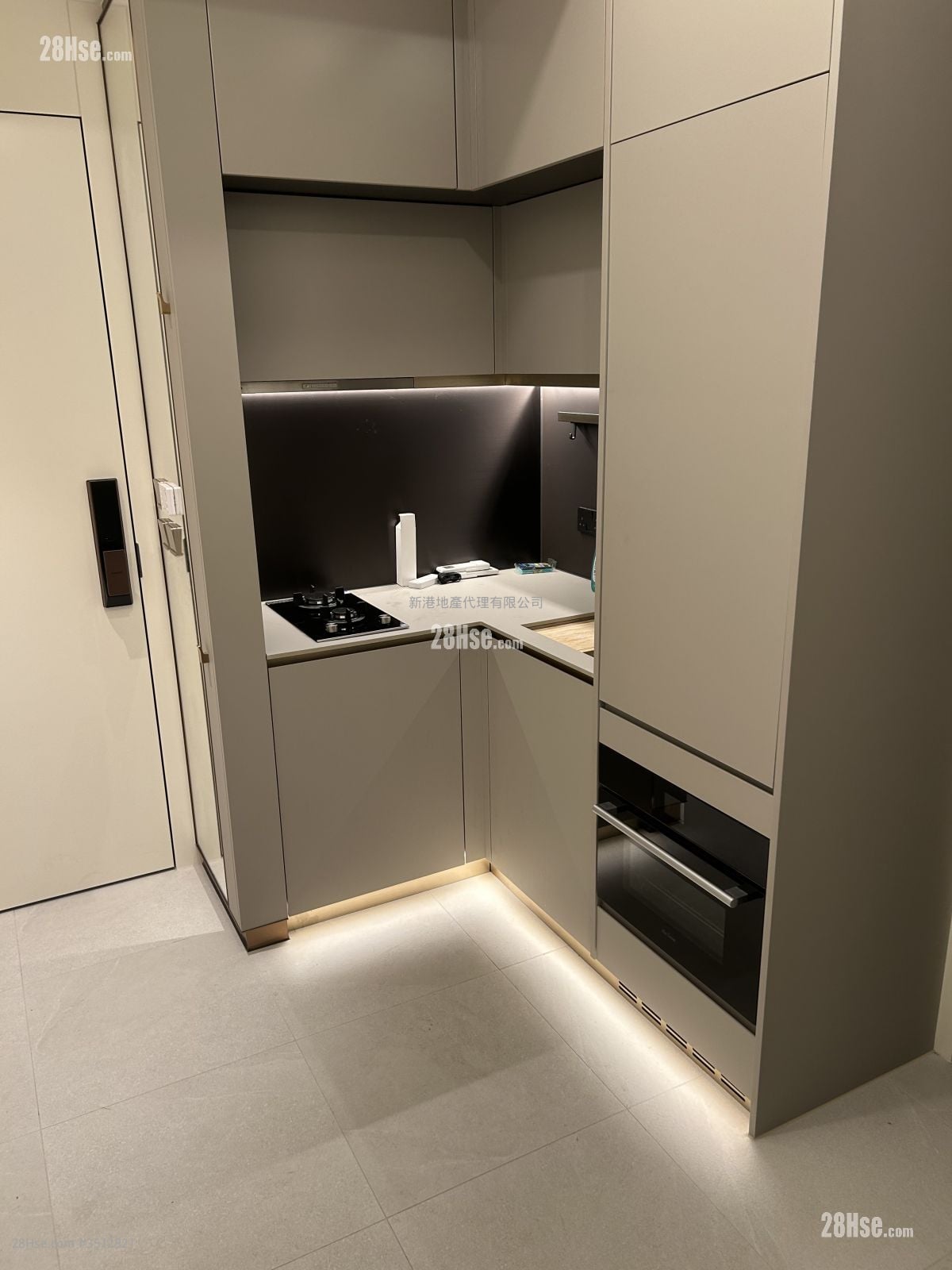 Baker Circle Euston Rental 1 Bedroom , 1 Bathroom 276 ft²