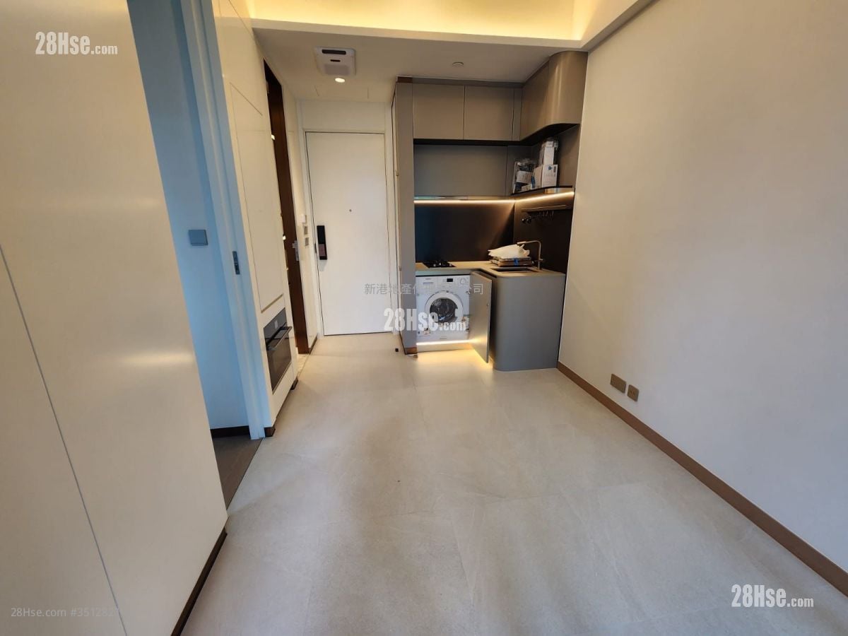 Baker Circle Euston Rental 1 Bedroom , 1 Bathroom 276 ft²