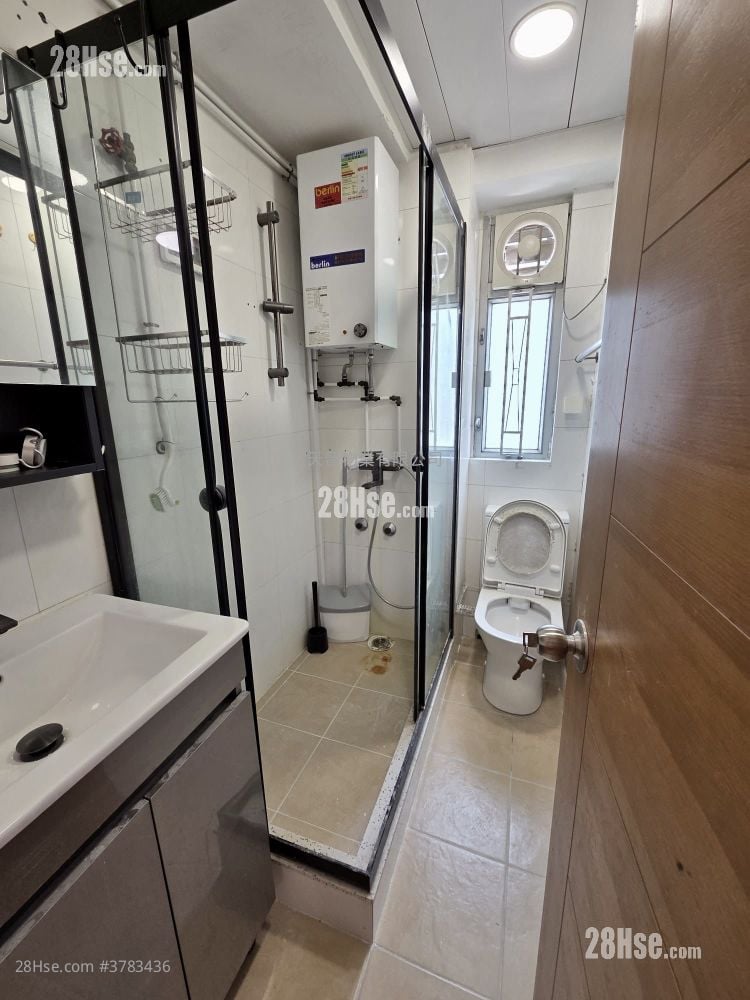 黄埔新村 售盘 3 房 , 1 浴室 490 平方尺