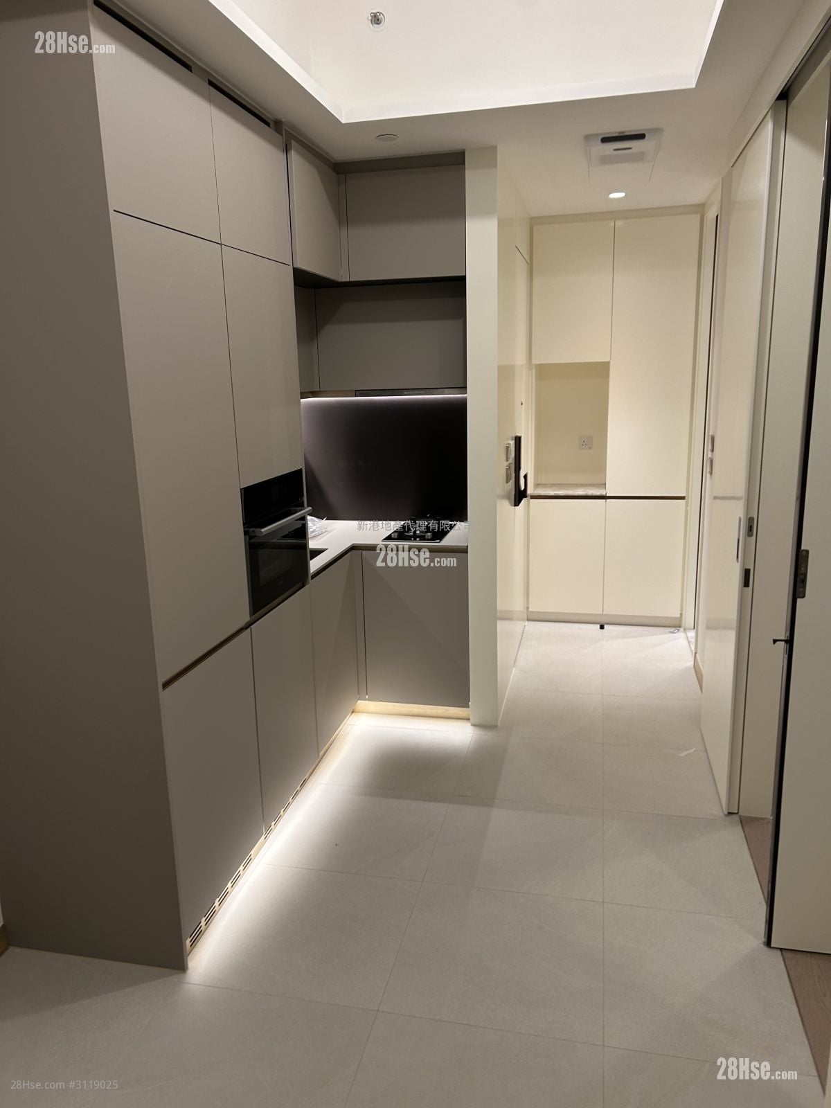 Baker Circle Euston Rental 2 Bedrooms , 1 Bathroom 374 ft²