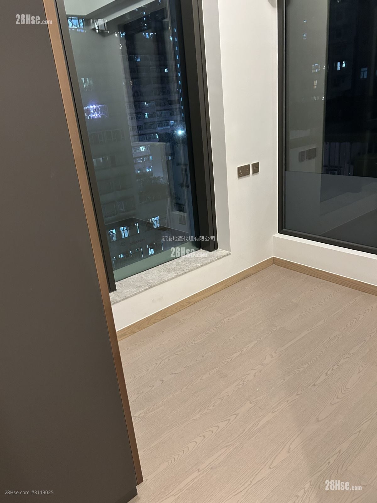 Baker Circle Euston Rental 2 Bedrooms , 1 Bathroom 374 ft²