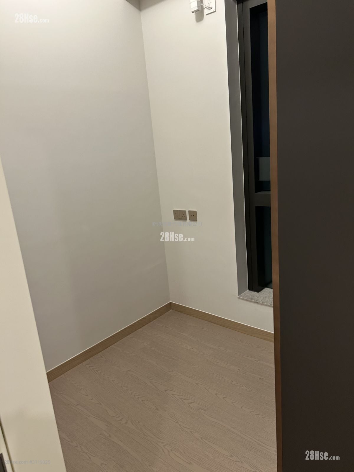 Baker Circle Euston Rental 2 Bedrooms , 1 Bathroom 374 ft²